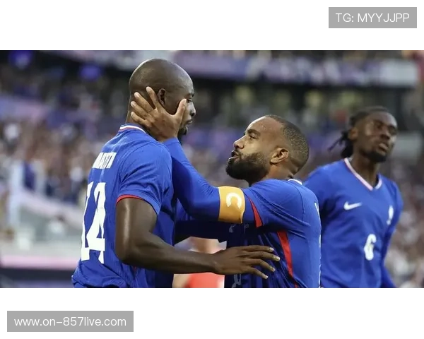 里昂1-0里尔，纳尔泰打入制胜球